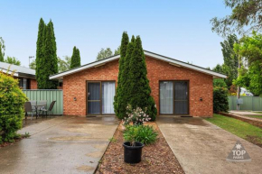 Fossicker Caravan Park